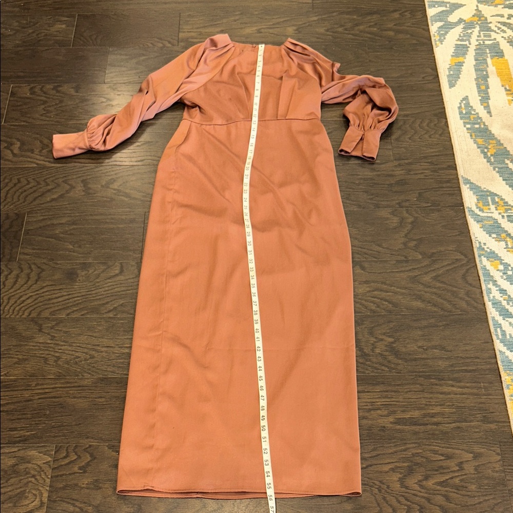 Chic Long Sleeve Dress in Warm Brown - Picture 5 of 7